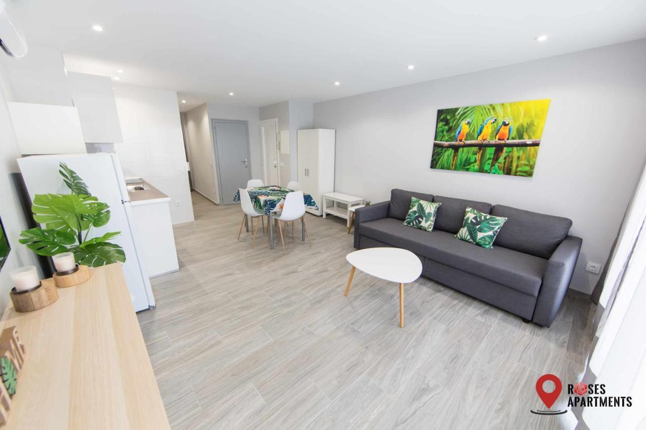 Roses Apartments Tropical Loft Vista Mar Lateral Εξωτερικό φωτογραφία